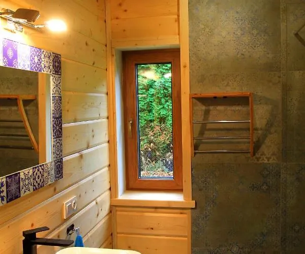 Zimnik, Ruska Bania 슈차이르크