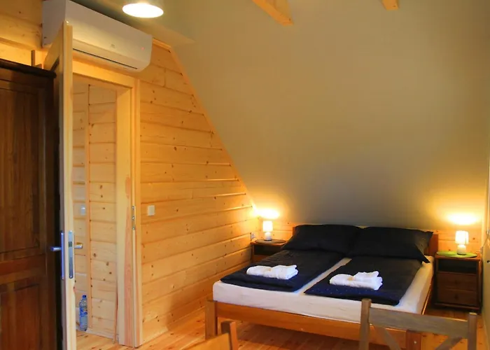 Zimnik, Ruska Bania Vakantiehuis